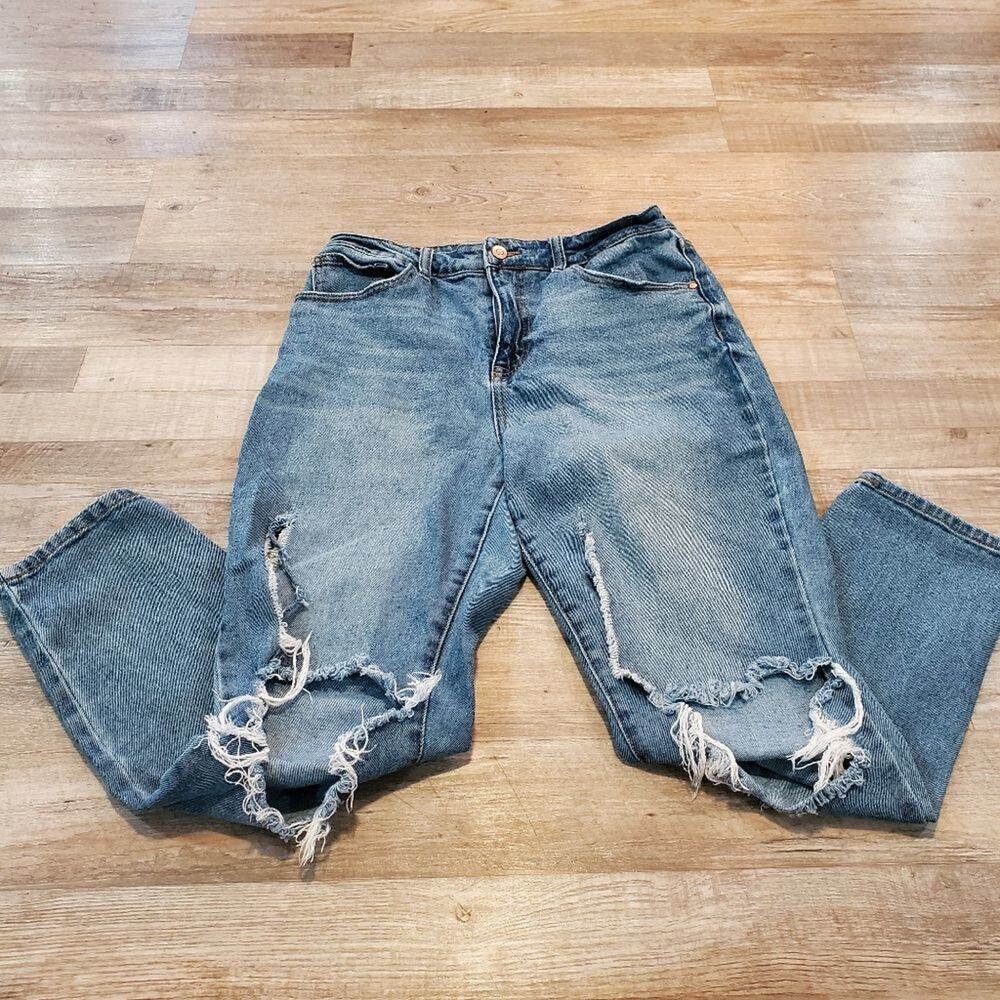 Nobo size 11 juiniors high rise distressed boyfriend jeans